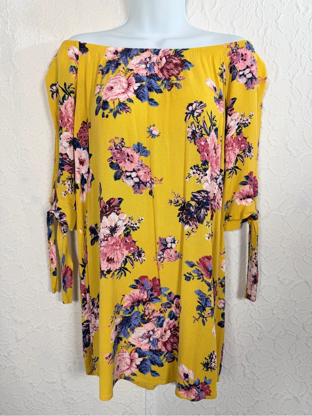 Miley + Molly Yellow Floral Tie Sleeve Off Shoulder Mini Summer Dress Sz M